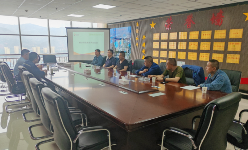 兄弟同心 合作共贏&mdash;&mdash;鋁電解智能裝備與技術研發(fā)聯(lián)合體開展技術交流座談