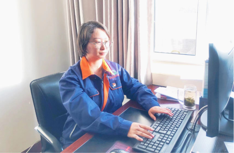 省物產(chǎn)集團(tuán)黨務(wù)工作者、先進(jìn)模范持續(xù)熱議黨的二十大精神（二）